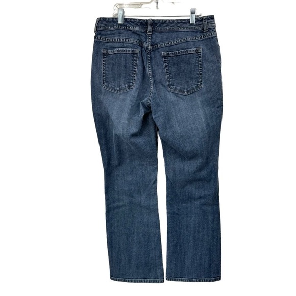 Chico's Jeans Platinum Denim Straight Leg Five-Pocket, size 2 - Picture 2 of 6